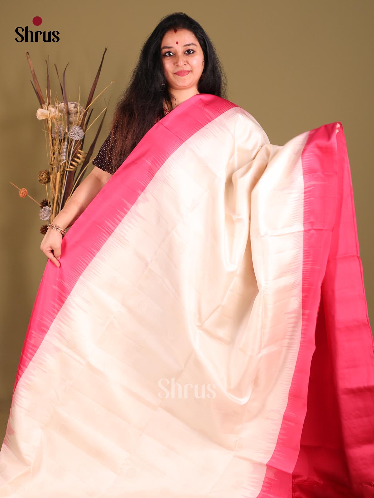 DGS25090 - Soft Silk (HR) Saree - Shop on Shrus.com