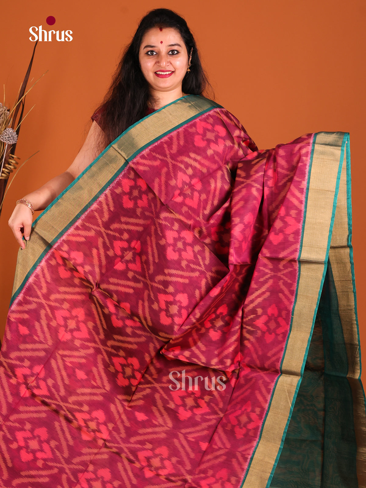 Majenta Pink & Green - Pochampally sico Saree ikkat silk cotton -1