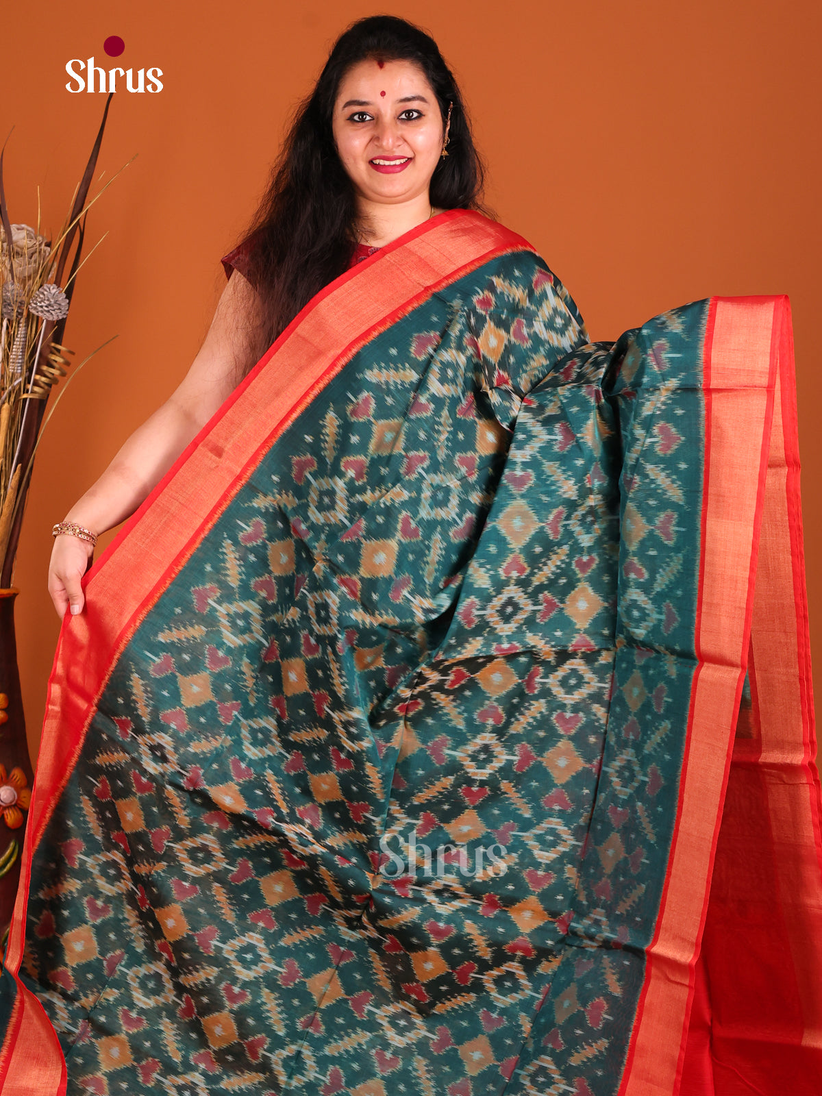 Peacock Green & Red Pochampally ikkat silk cotton Saree -1