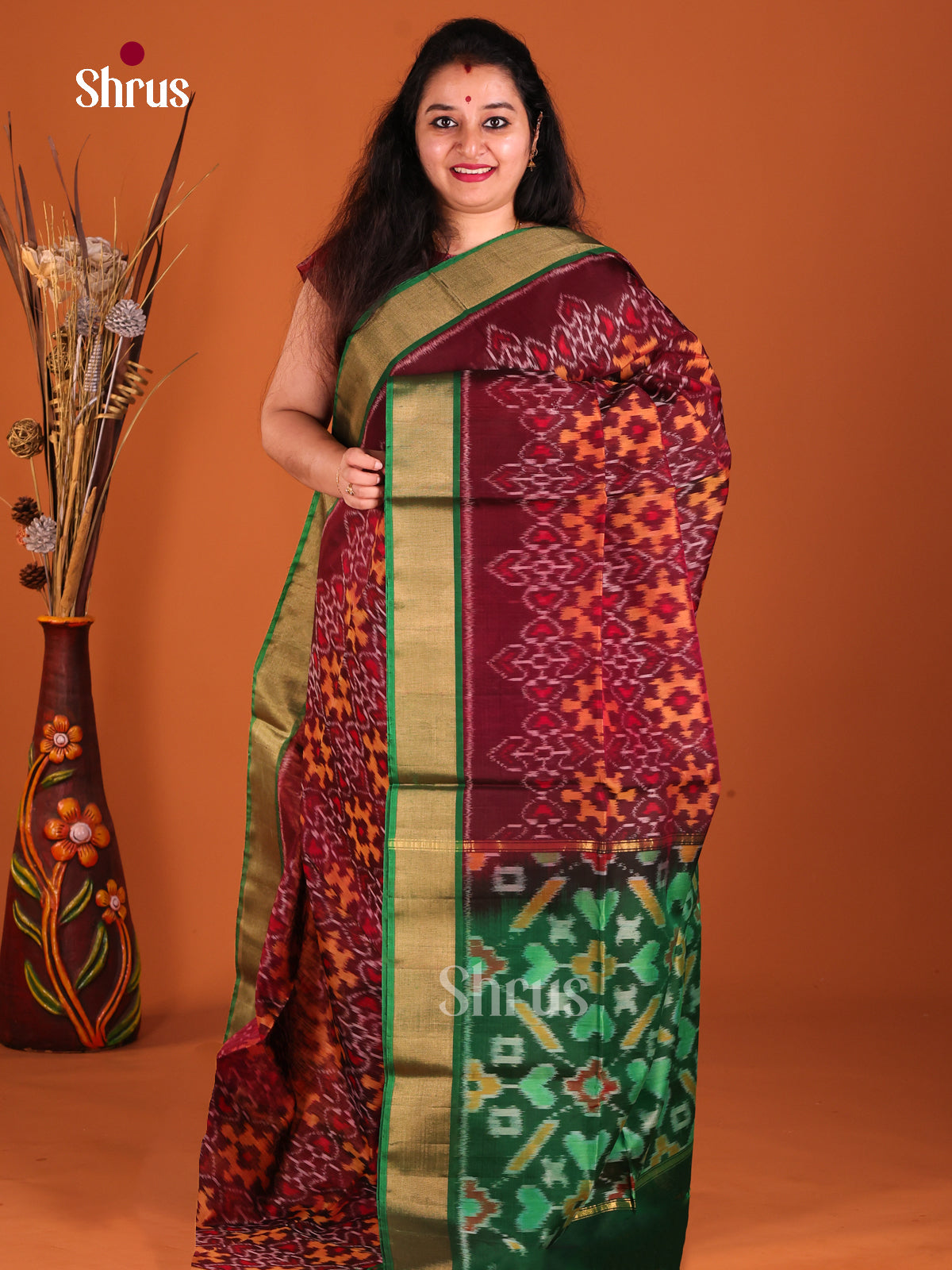 Maroon & Green- Pochampally ikkat silk cotton Saree