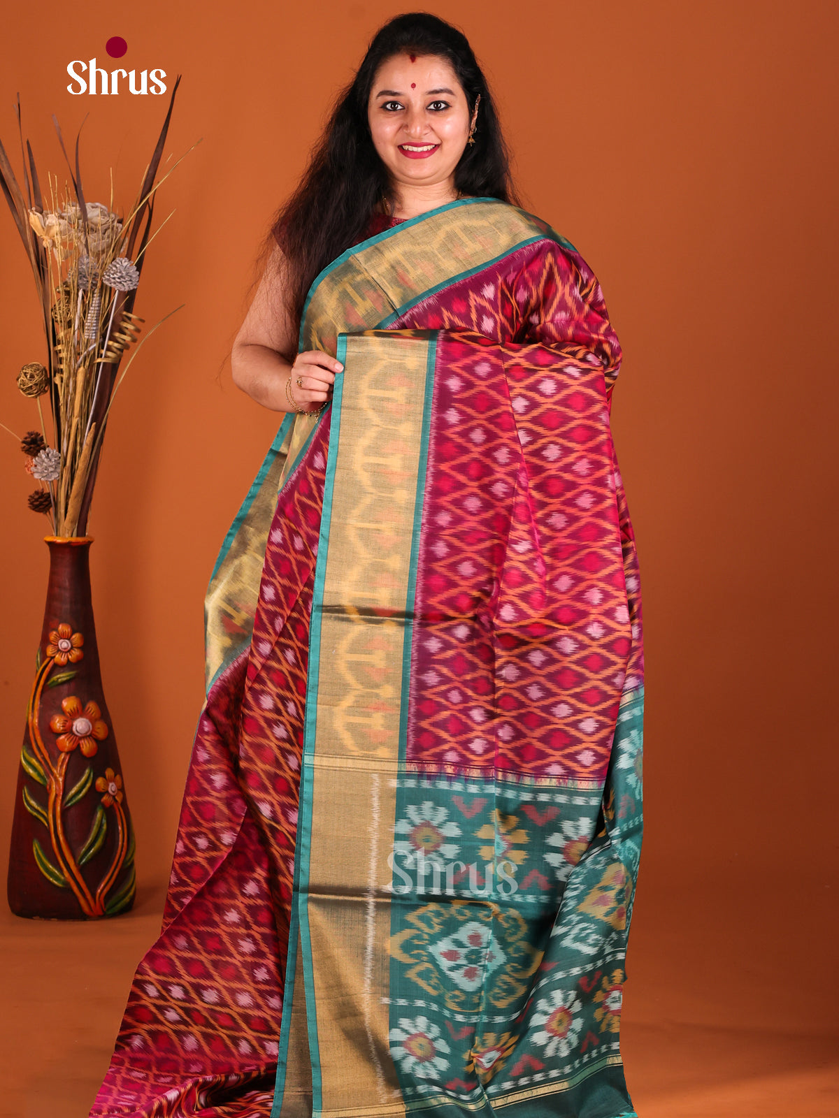 Maroon & Green Pochampally ikkat silk cotton Saree