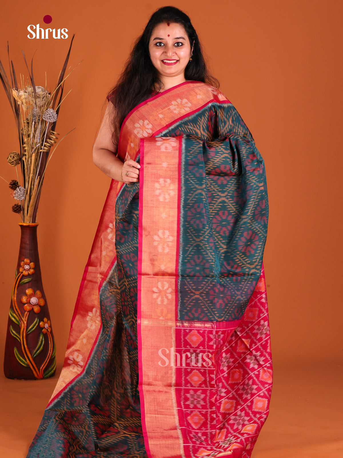 Peacock Green & Red - Pochampally sico Saree - Shop on Shrus.com