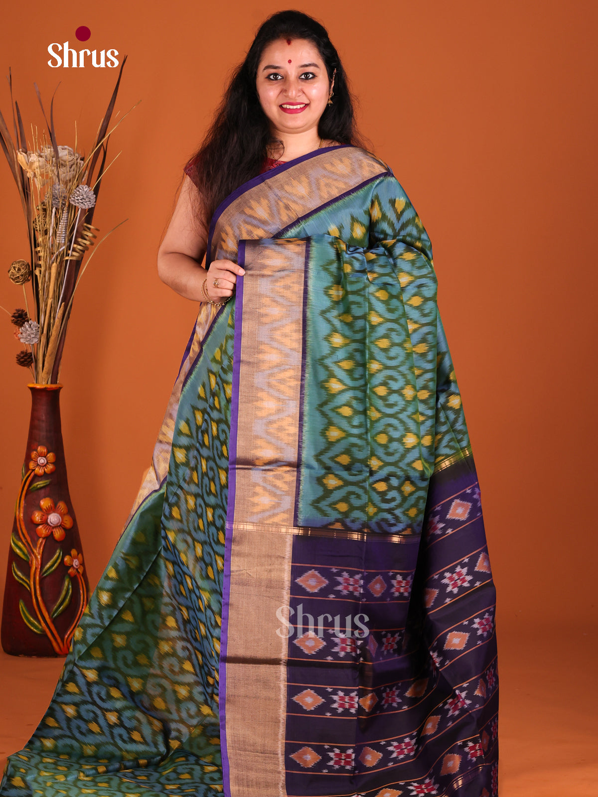 Green & Violet - Pochampally sico Saree - Shop on Shrus.com