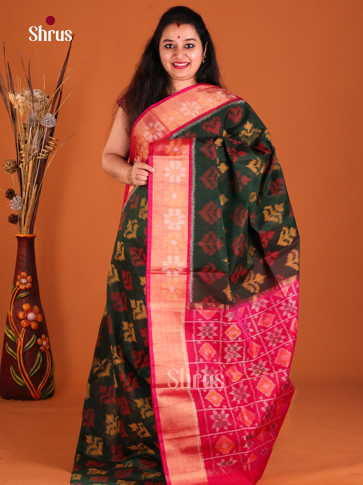 Dark Green & Pink- Pochampally sico Saree - Shop on Shrus.com