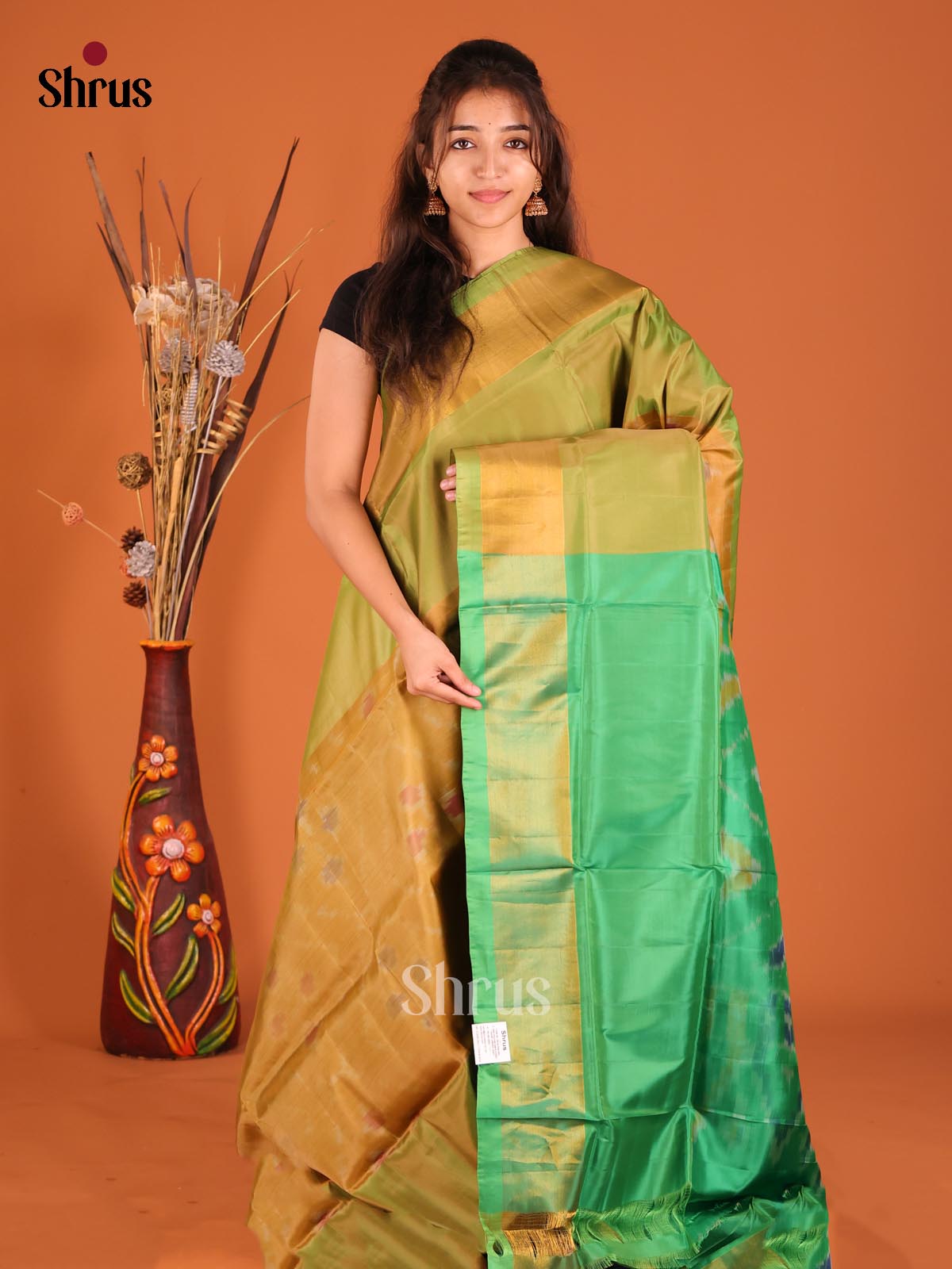 Chutney Green & Green - Semi uppada Saree