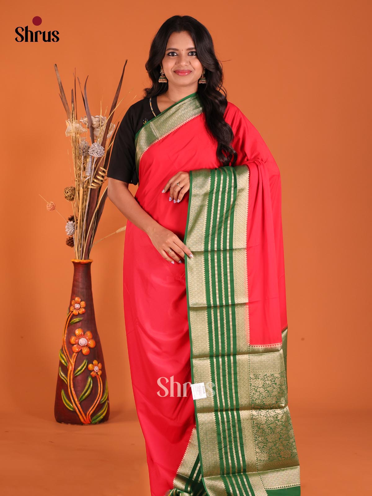 Red & Green - Mysoresilk-halfpure Saree