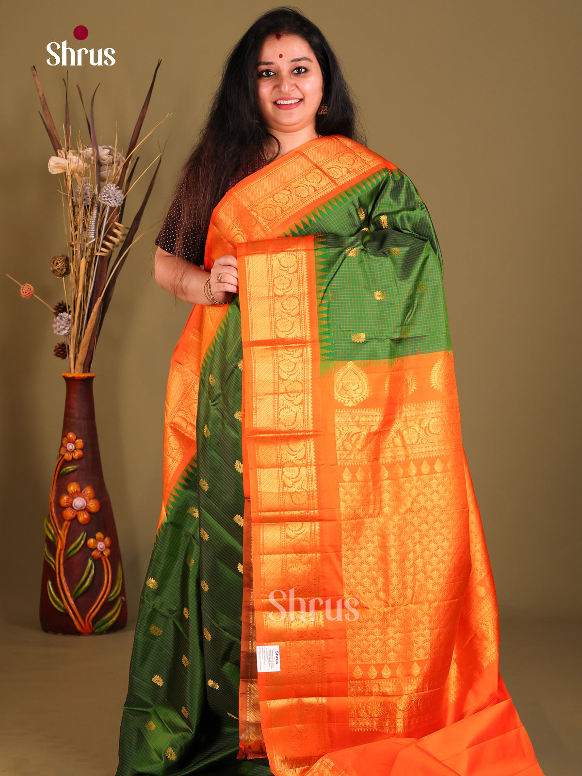 Lush Green Gadwal silk Saree with Checks, Zari buttas & grand Orange border