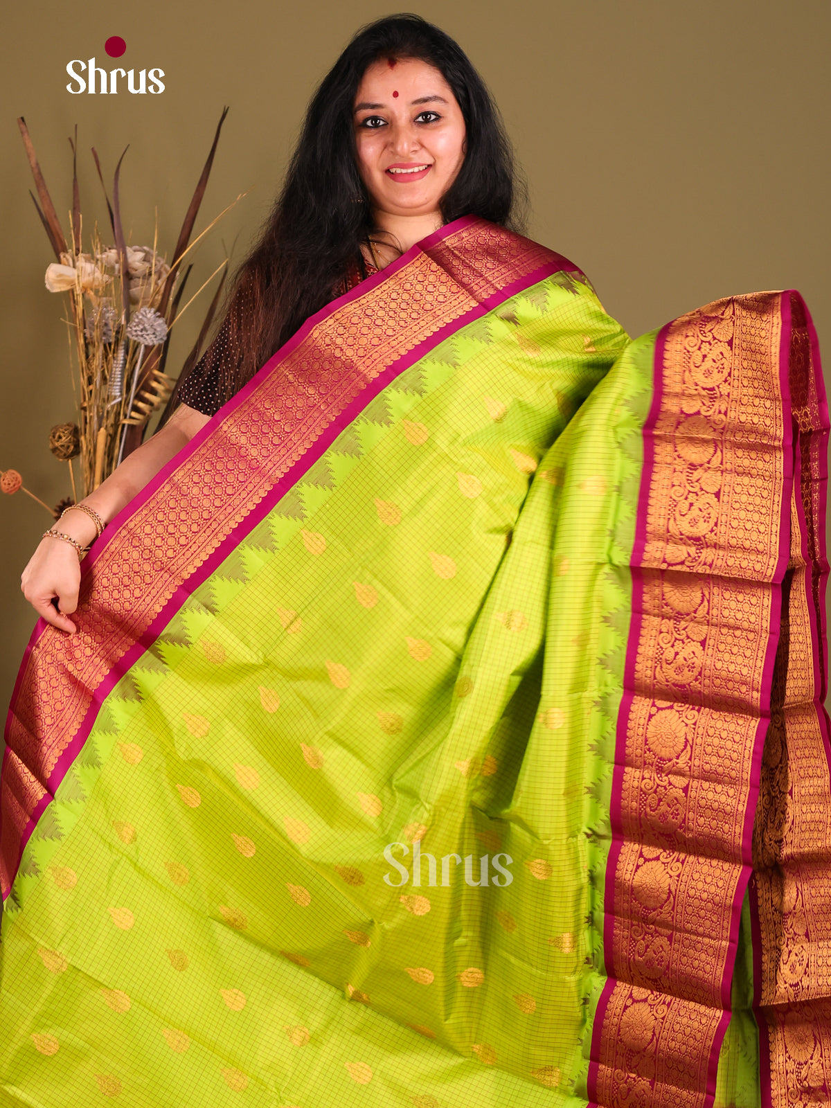 Cute Light Green & Maroon Gadwal silk Saree with checks & zari floral buttas-