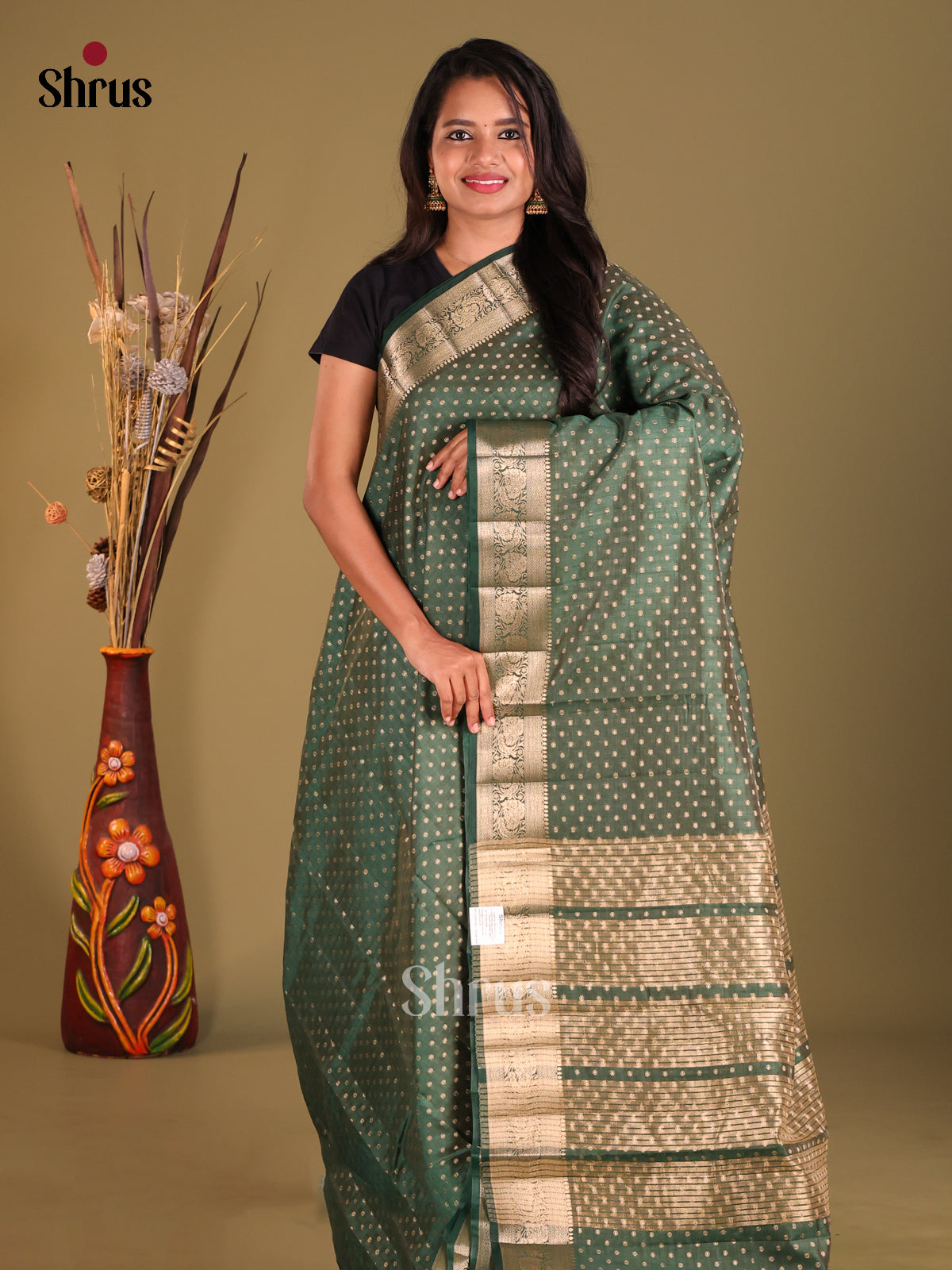 DGS26104 - Semi Rawsilk Saree - Shop on Shrus.com