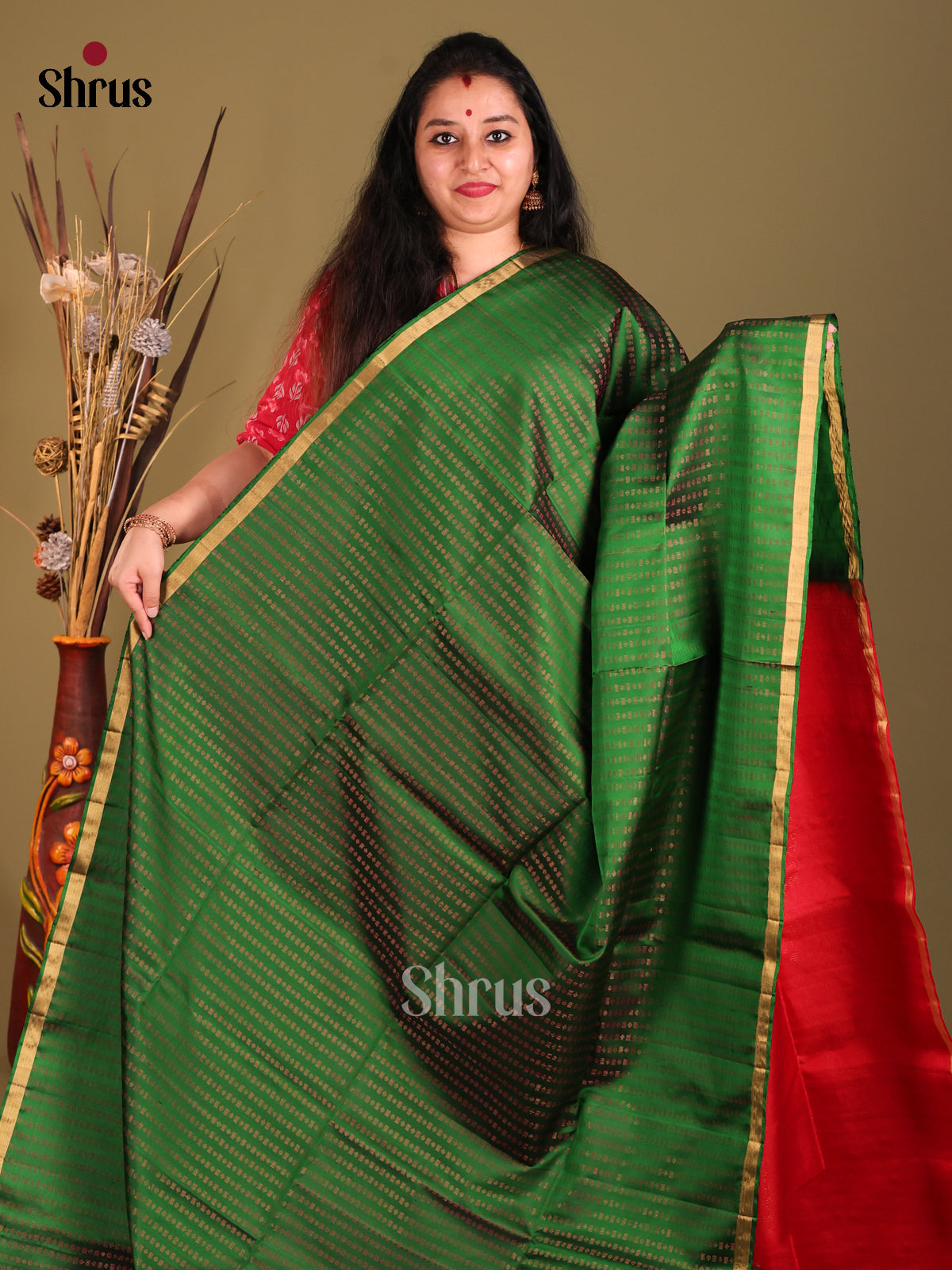 Green & Red Soft Silk Saree with contrast zari brocade pallu-2