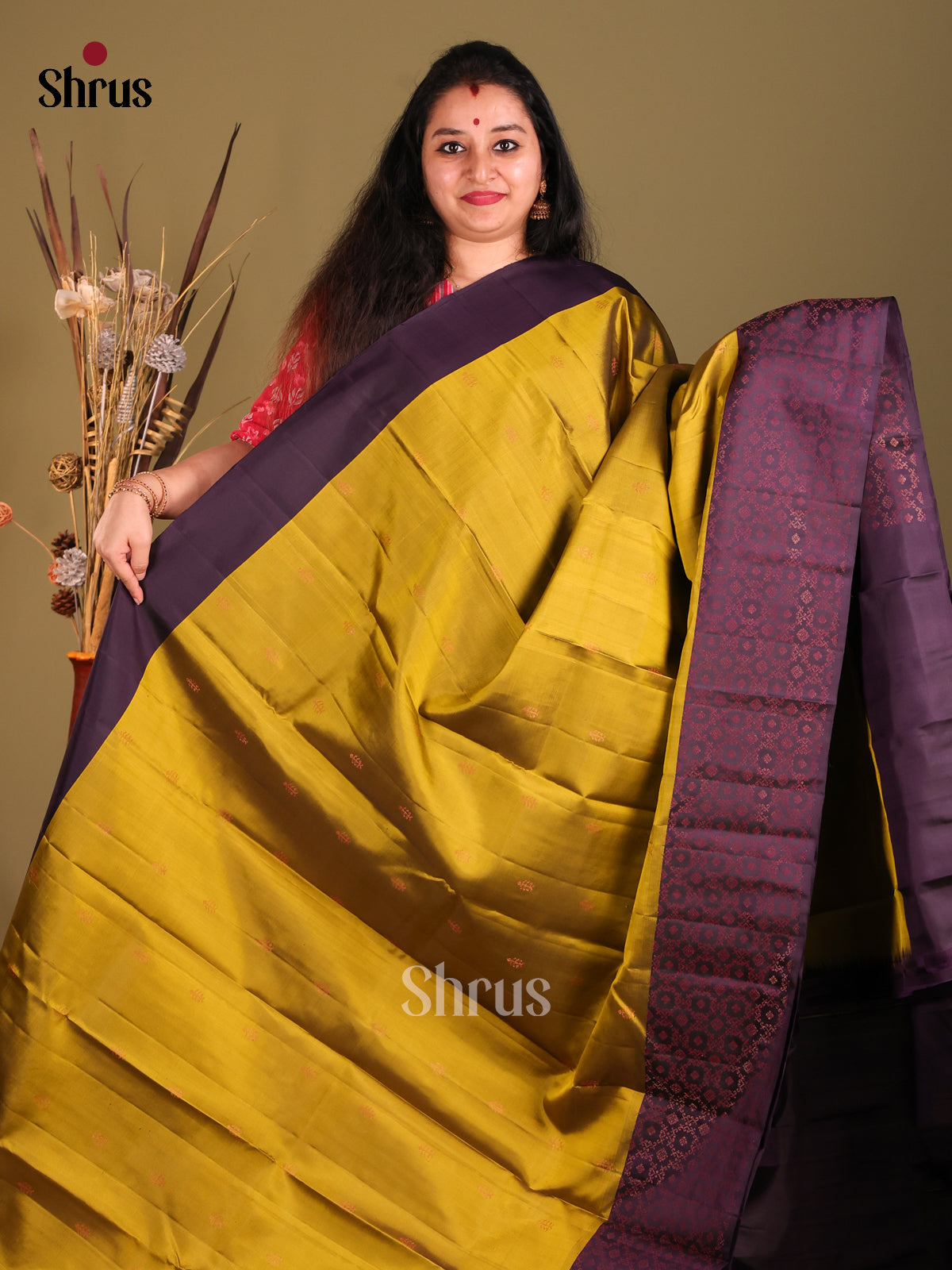 Mustardy Green & Violet Soft Silk Saree gleams with gold zari buttas-2