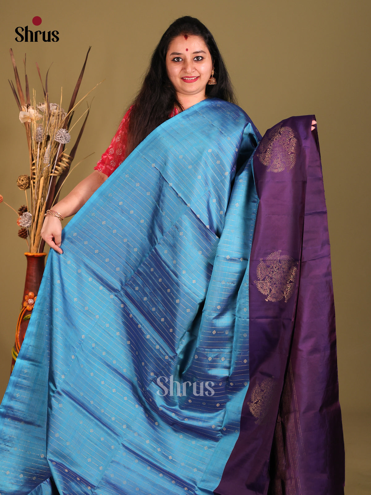 Blue & Violet Soft Silk Saree with contrast brocade pallu-2