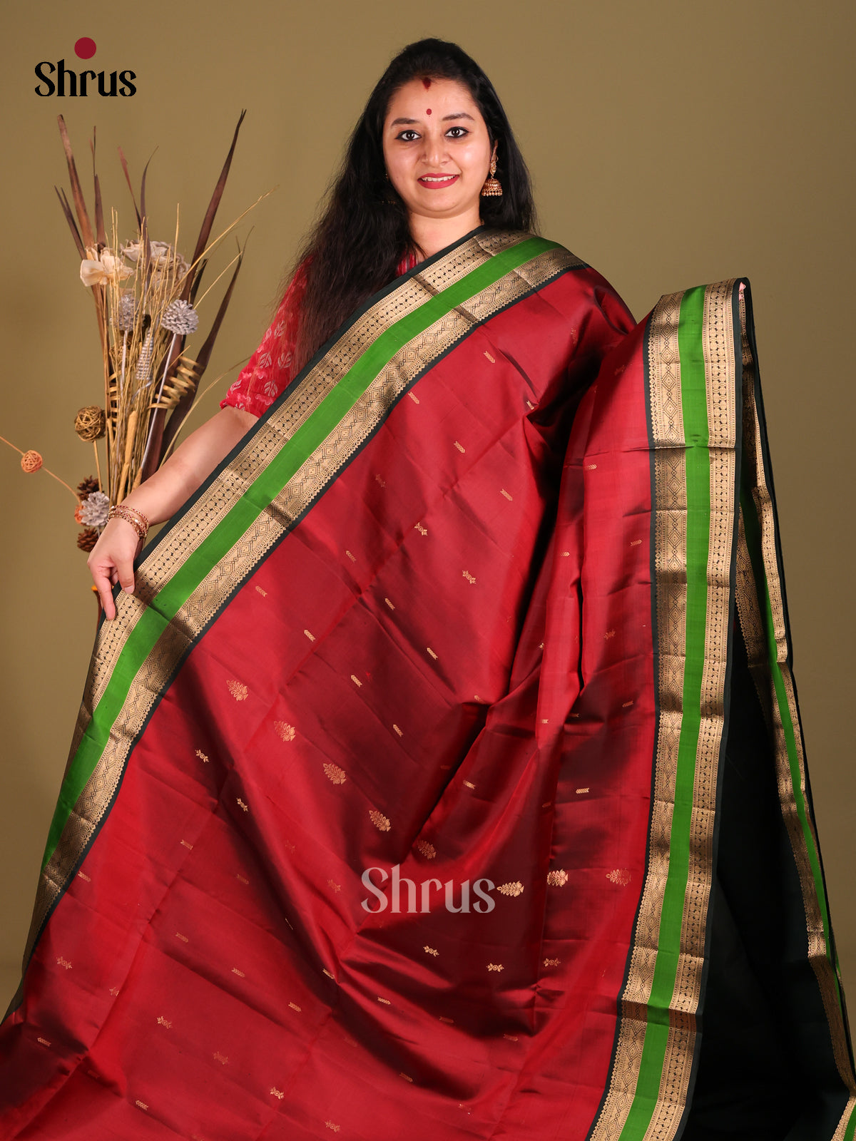Maroon & Green Soft Silk Saree with contrast rettaipet zari border-2