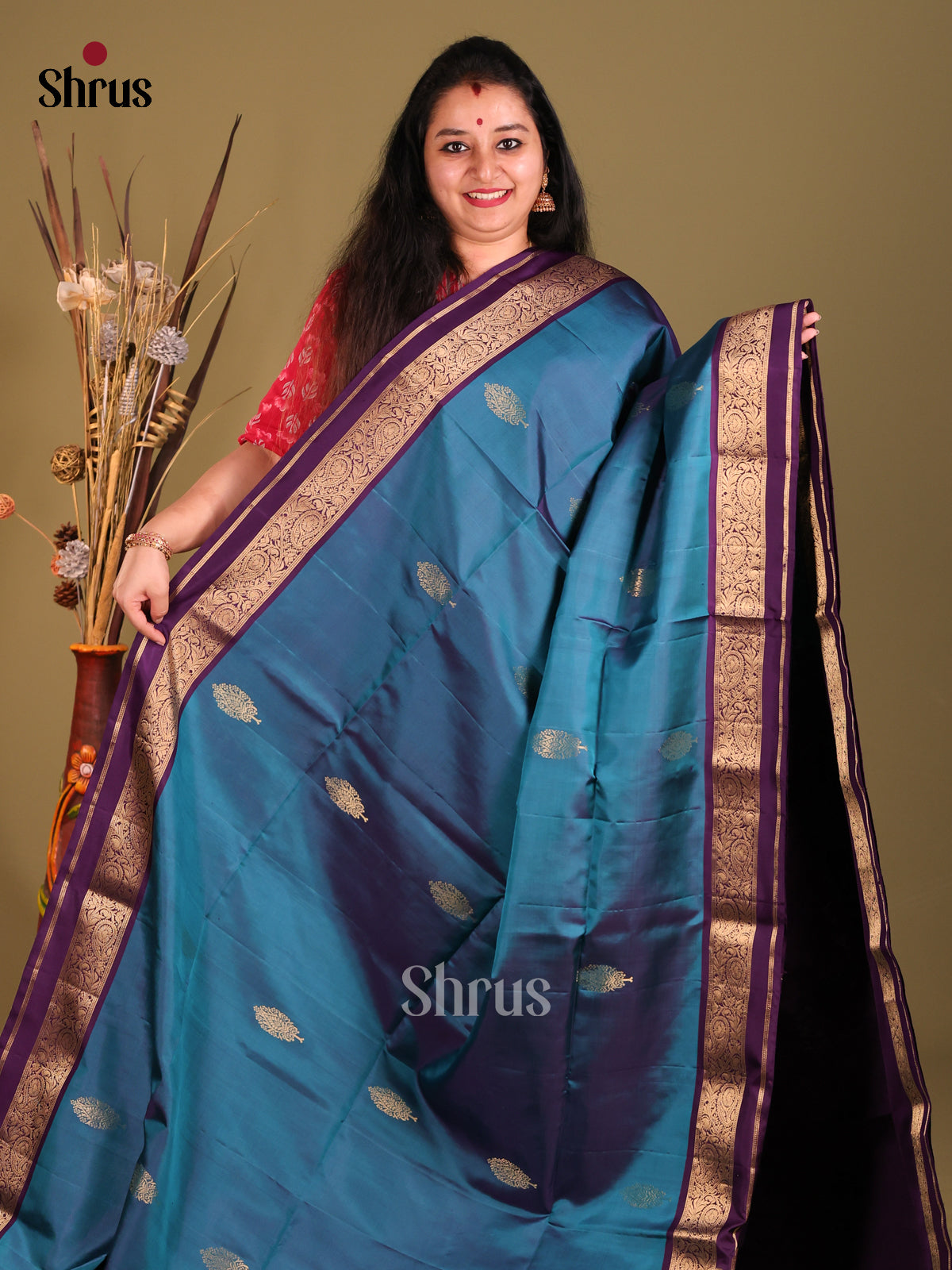 Blue & Violet Soft Silk Saree gleam with gold zari floral buttas-2