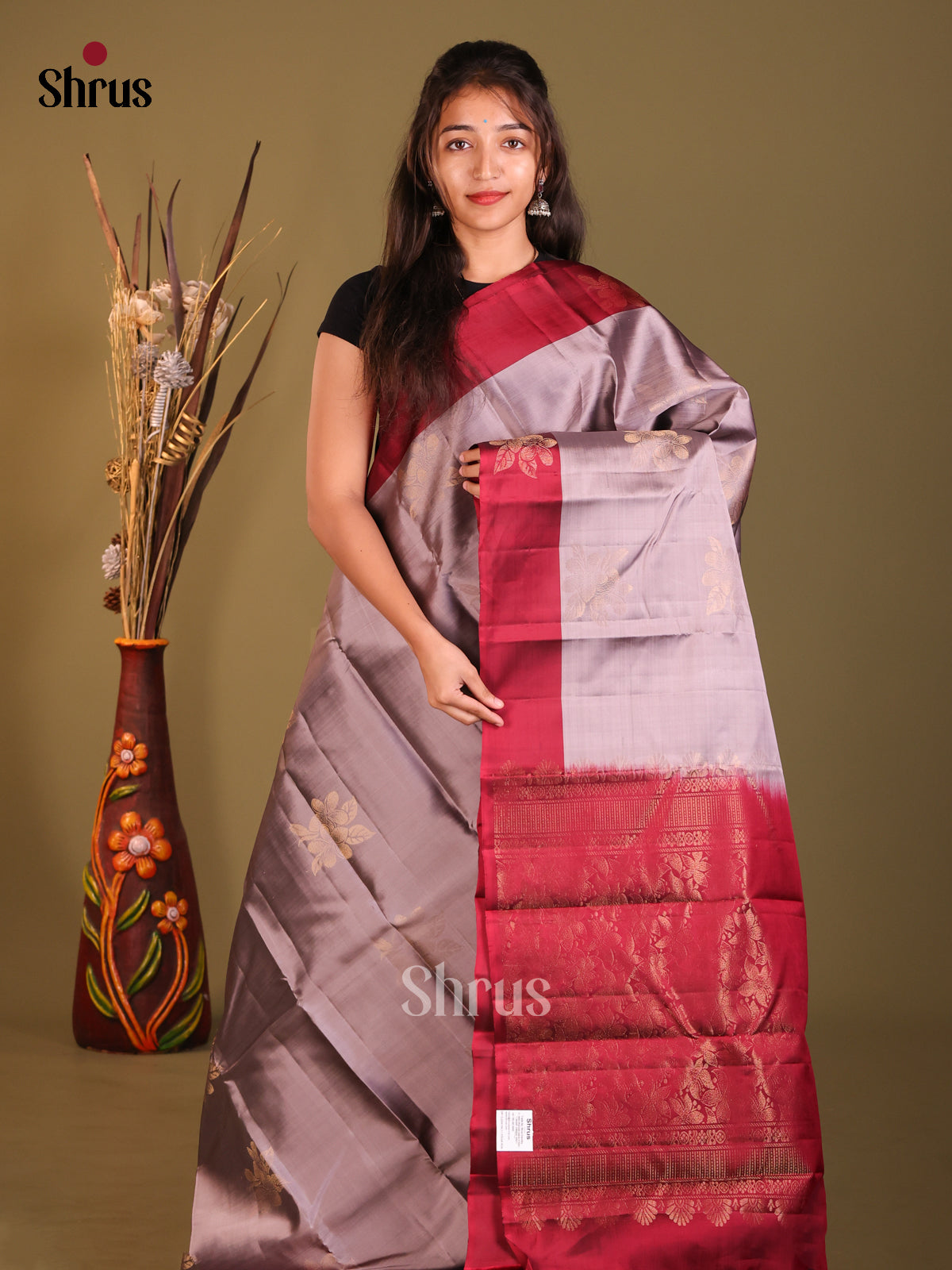 Lavender & Maroon Softsilk-halfpure Saree with zari floral buttas - Shop on Shrus.com