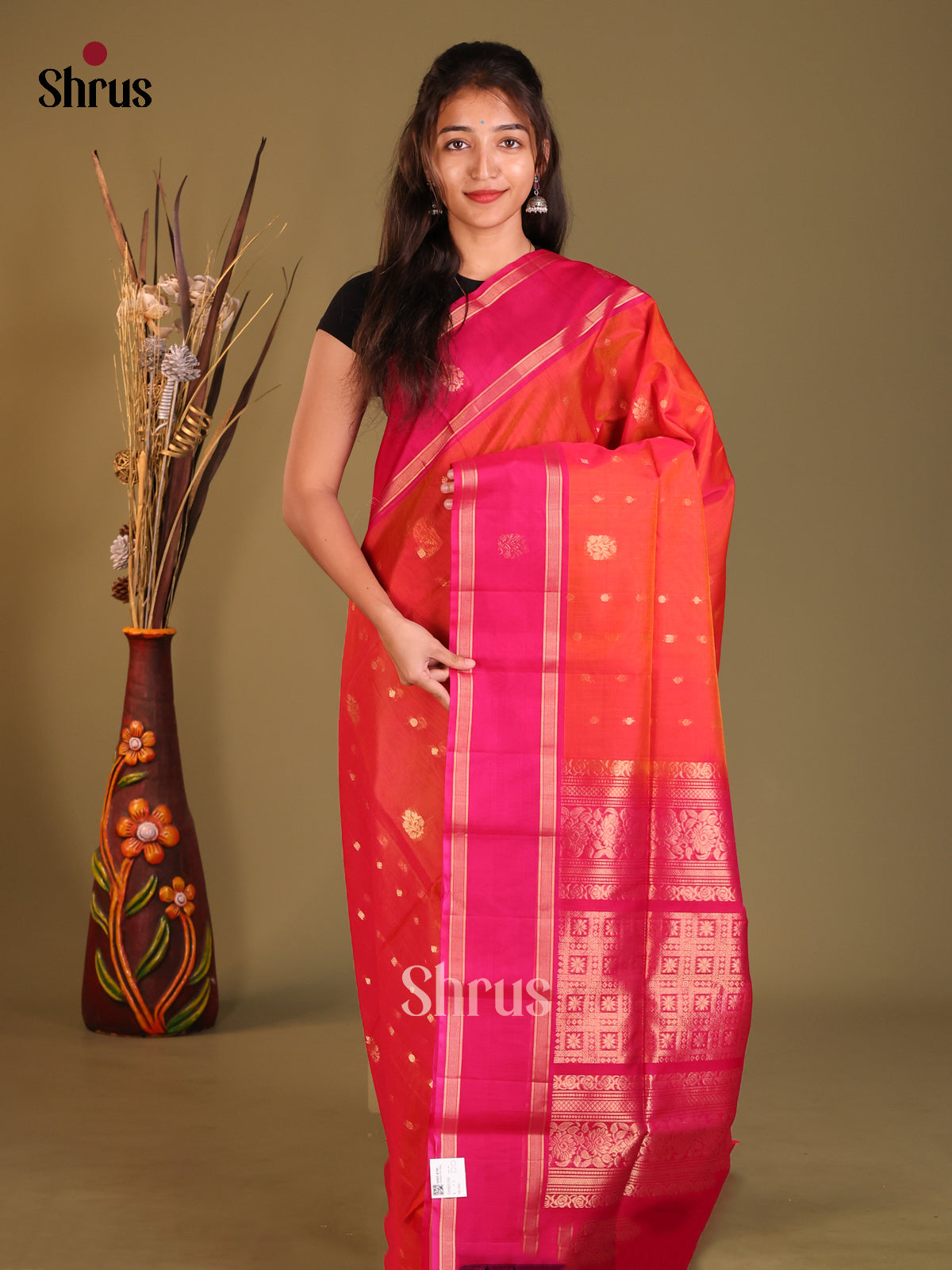 orange & Pink Silk Cotton Saree with zari floral buttas - Shop on Shrus.com