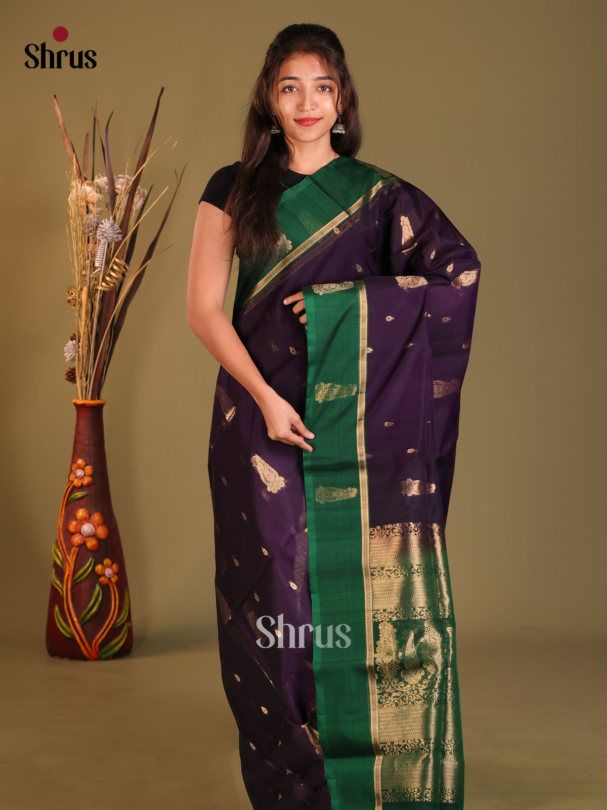 Violet & Green Silk Cotton Saree with zari paisleys motifs - Shop on Shrus.com