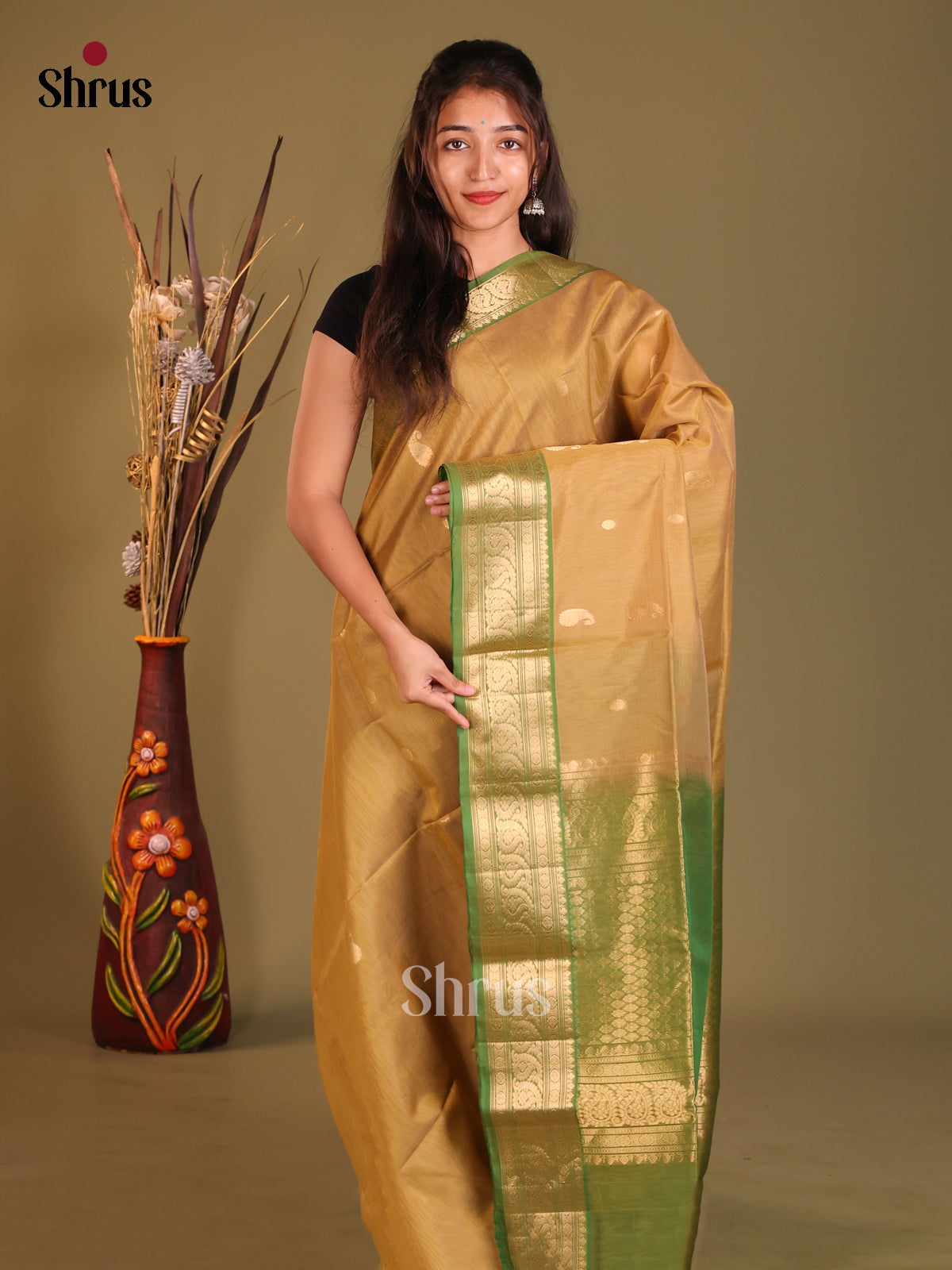 Beige & Green Silk Cotton Saree with zari paisleys buttas - Shop on Shrus.com