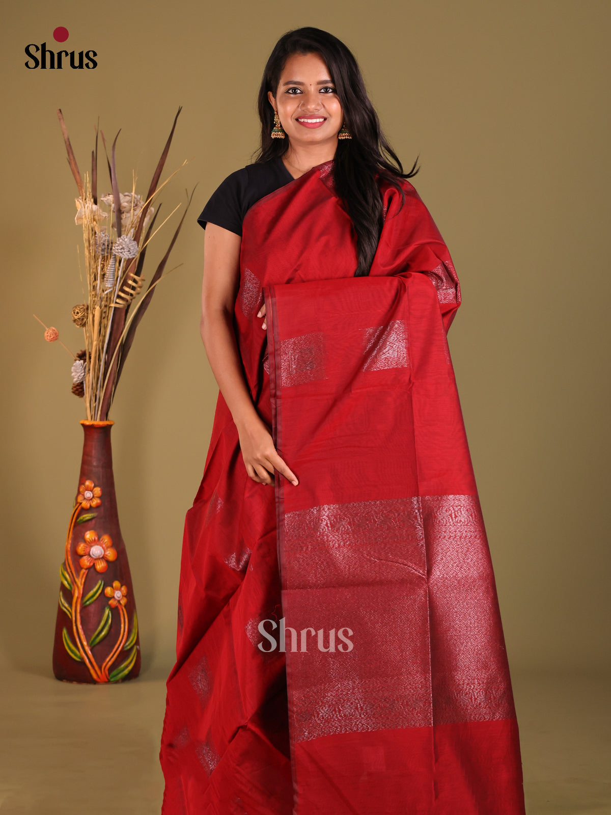 Red- Semi Silkcotton Saree - Shop on Shrus.com
