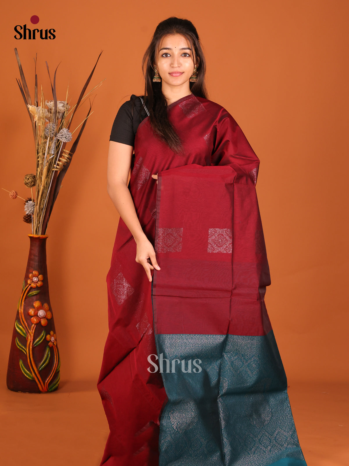 DHS02276 - Semi Silkcotton Saree - Shop on Shrus.com