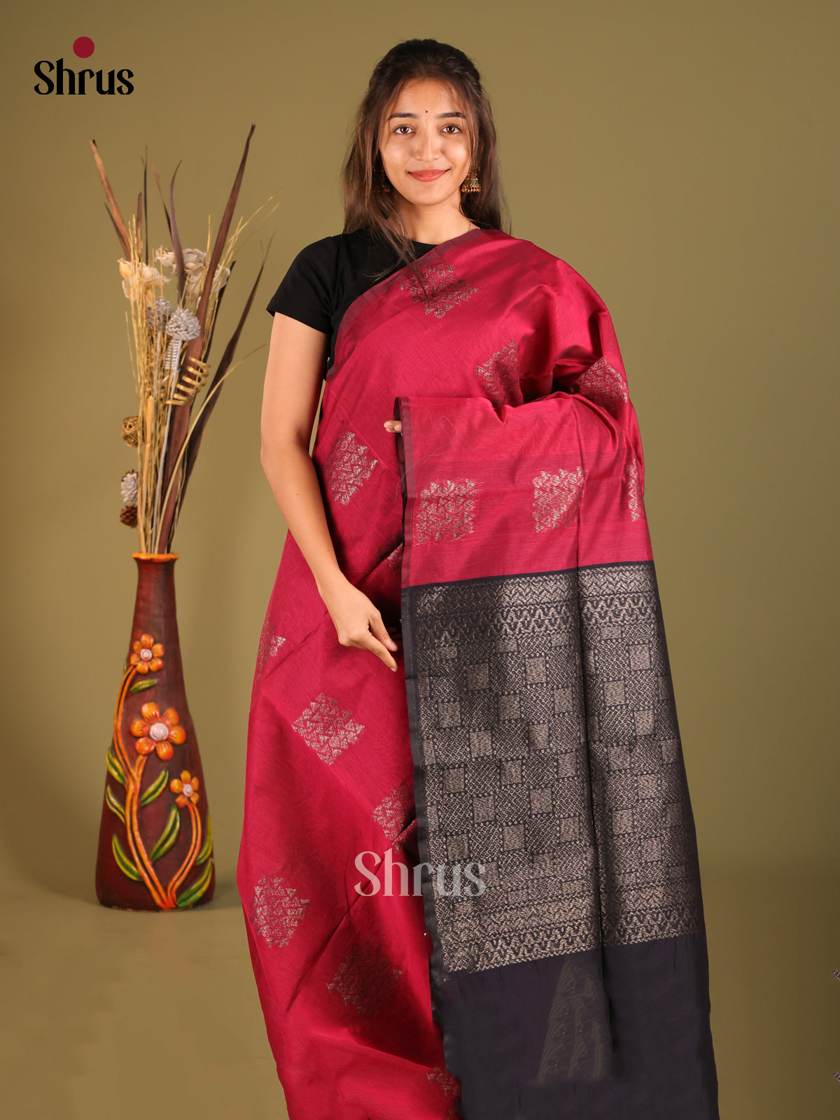 DHS02293 - Semi Silkcotton Saree - Shop on Shrus.com