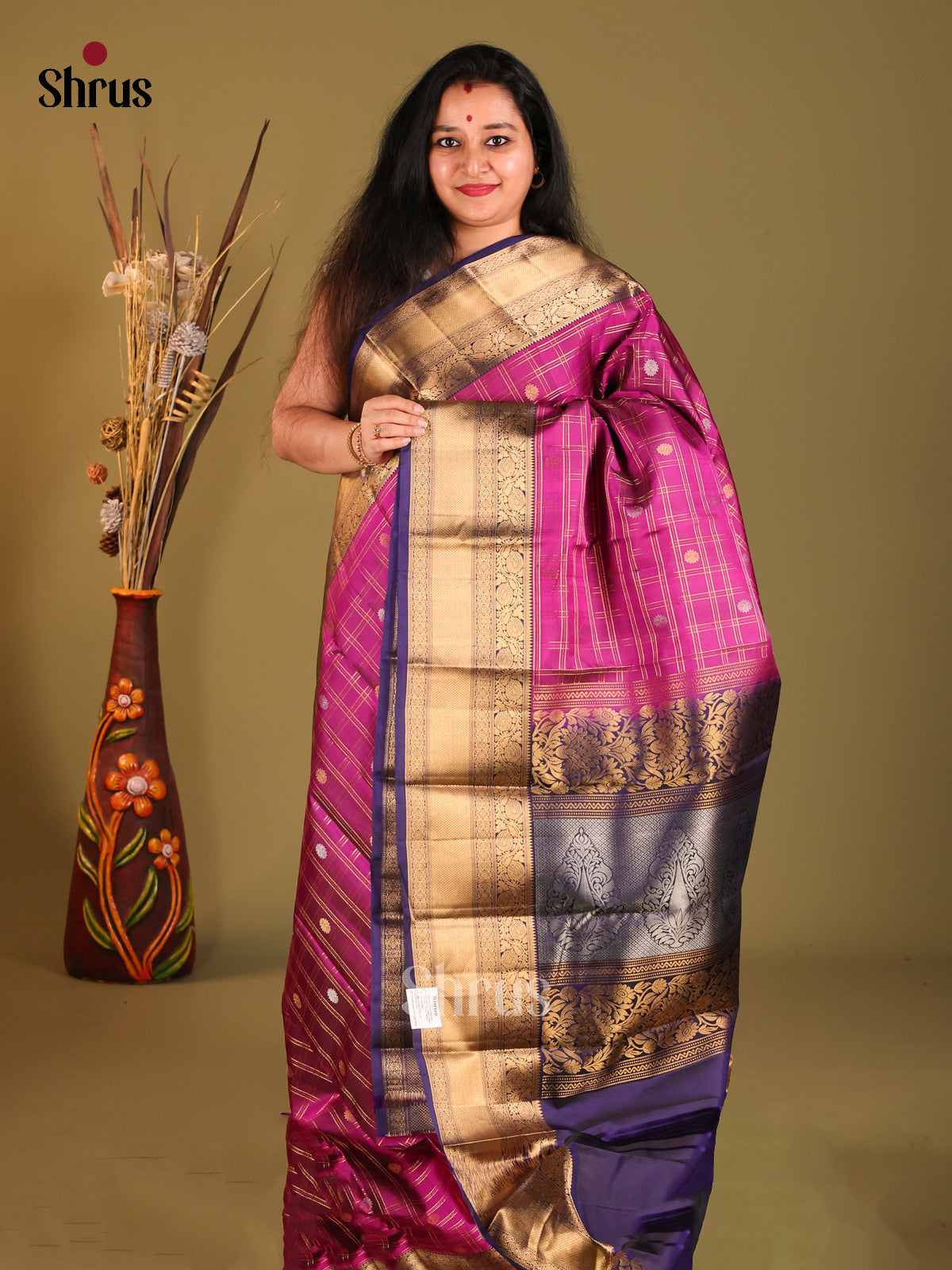 DHS04004 - Kanchipuram silk Saree