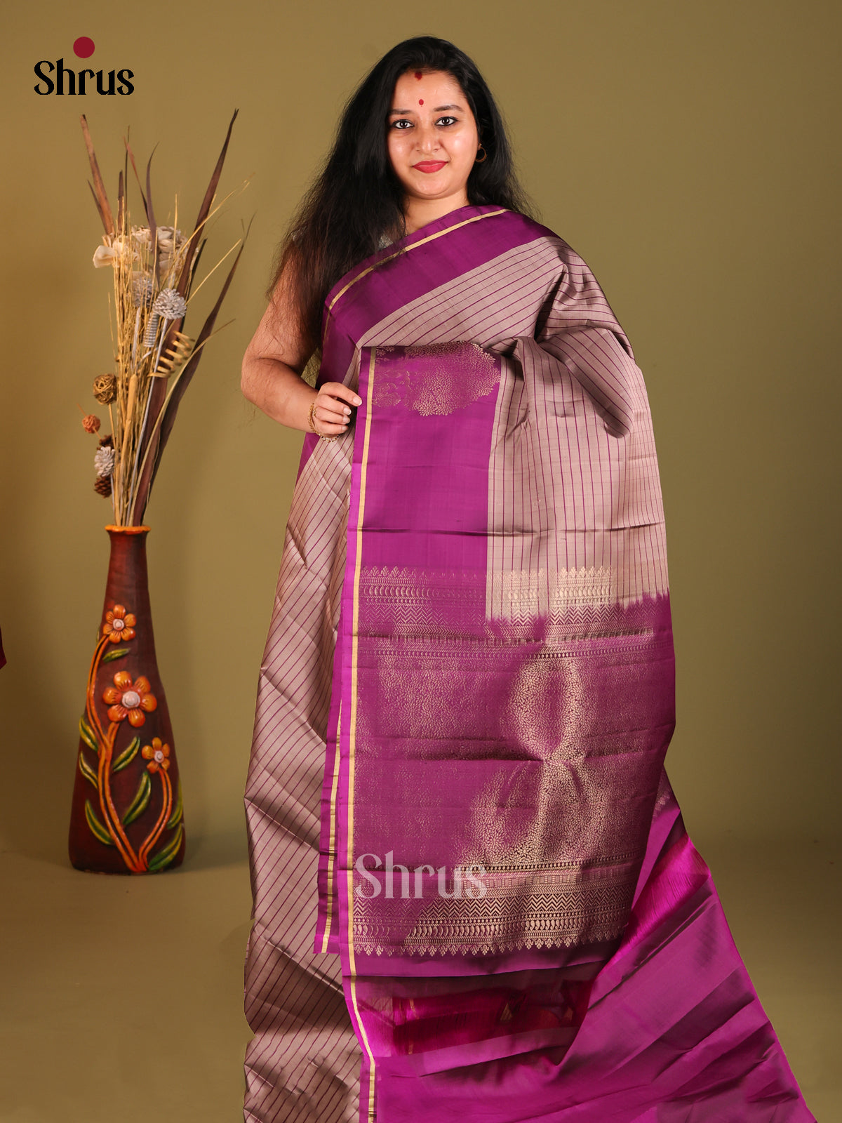 DHS04048 - Soft Silk Saree - Shop on Shrus.com