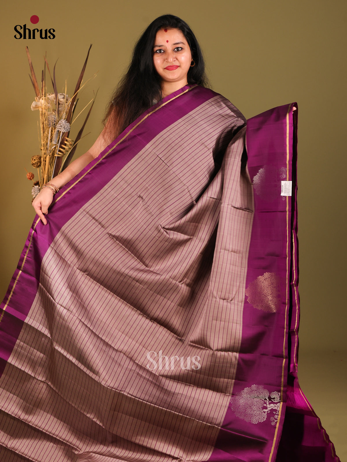 DHS04048 - Soft Silk Saree - Shop on Shrus.com