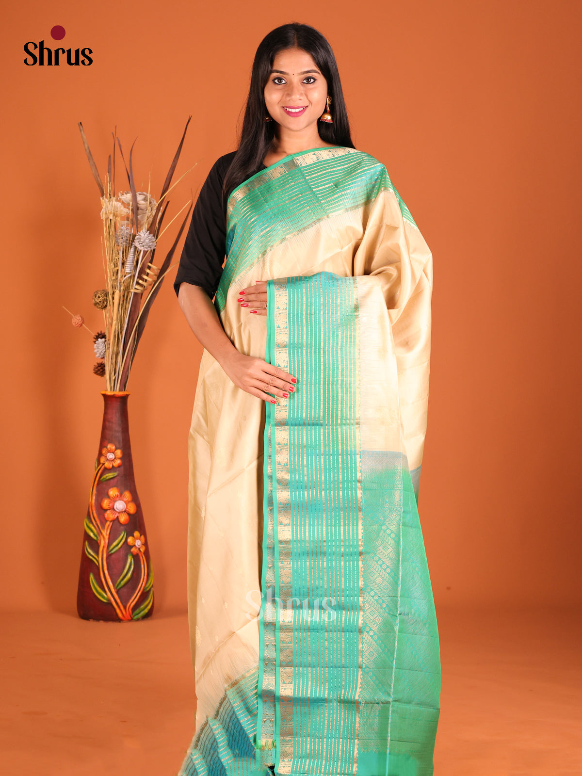 DHS04068 - Soft Silk Saree - Shop on Shrus.com