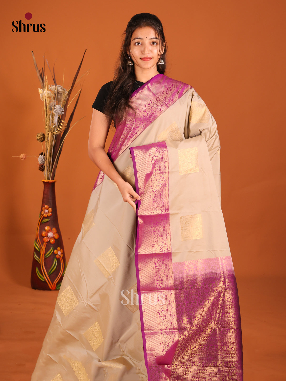 DHS04258 - Semi Kanchipuram Saree