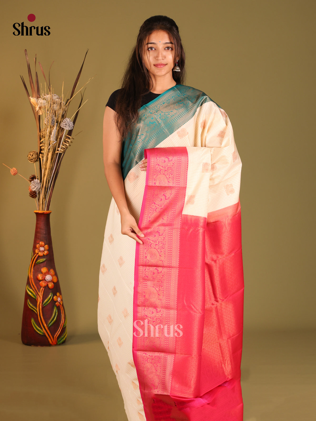 Cream & Pink - Semi Kanchipuram Saree