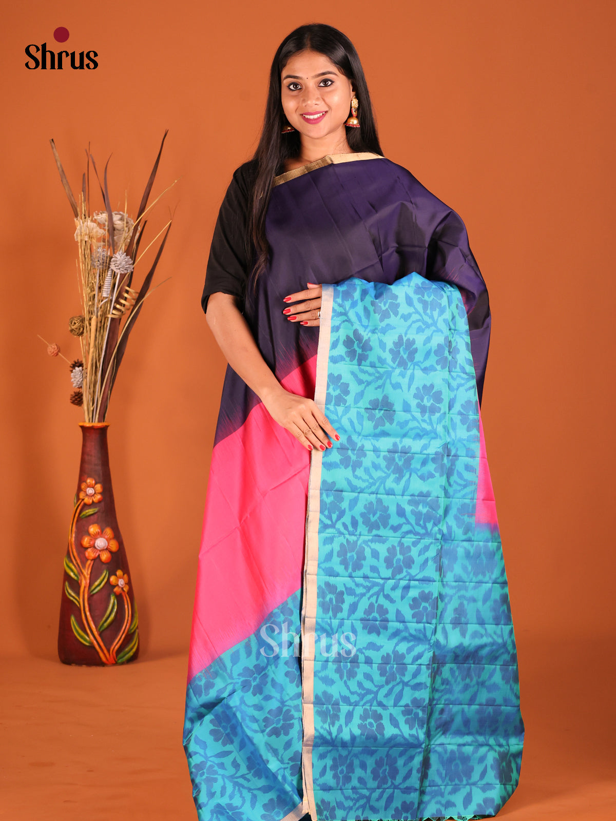 DHS04338 - Soft Silk Saree