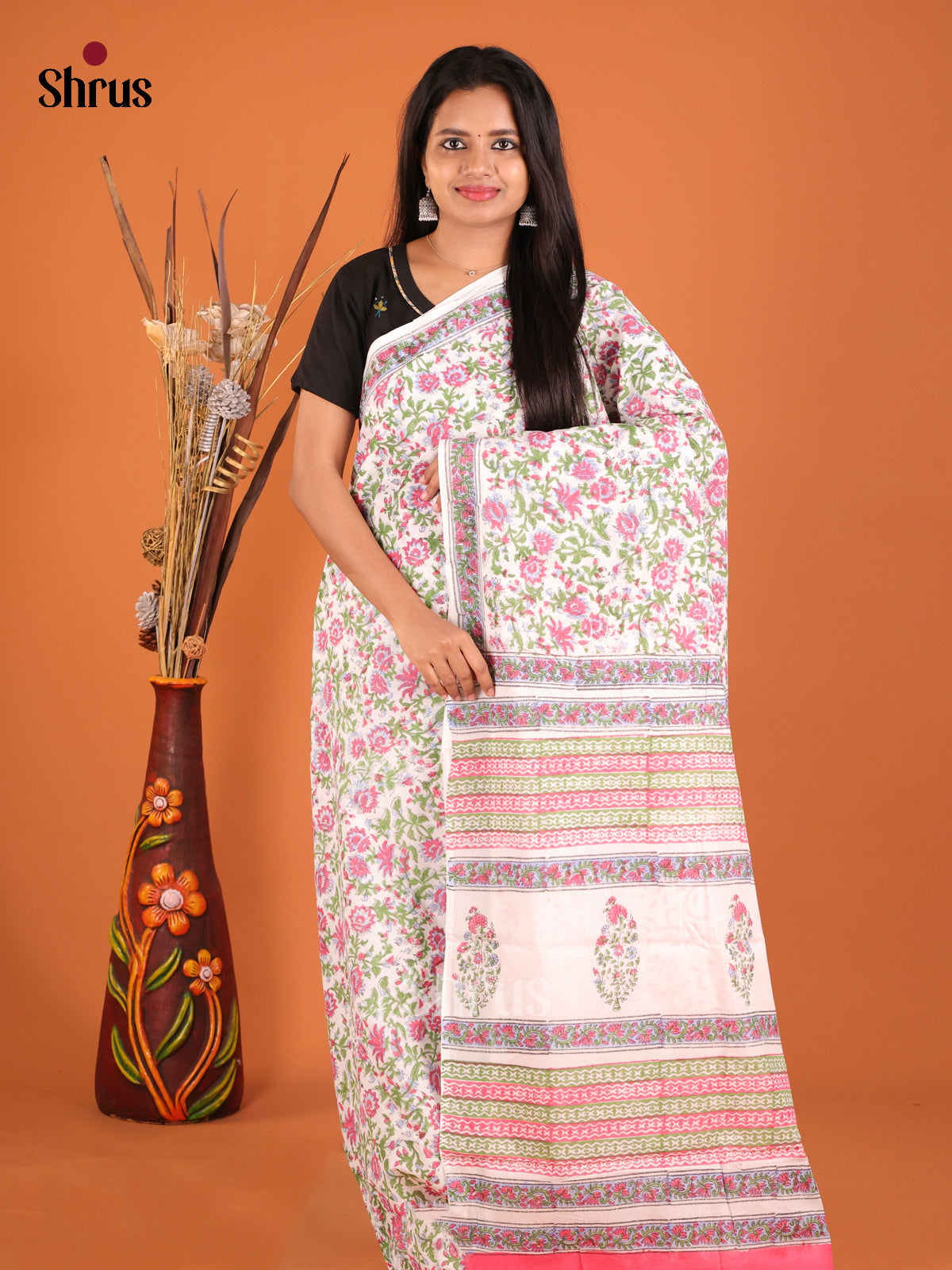 Cream & Pink - Jaipur cotton Saree
