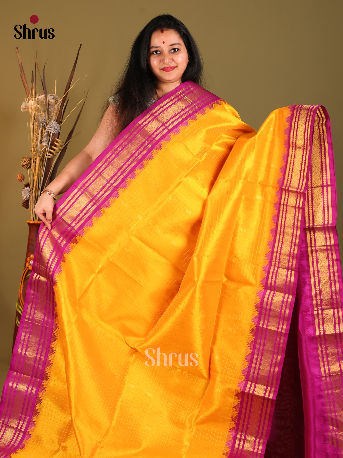 Yellow & MAjenta Silk Cotton Korvai-kattams Saree -1