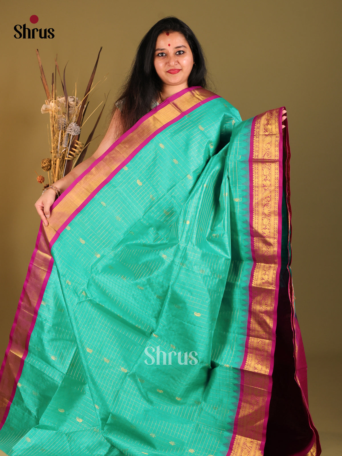 Green & Majenta Silk Cotton Korvai-kattams Saree -1