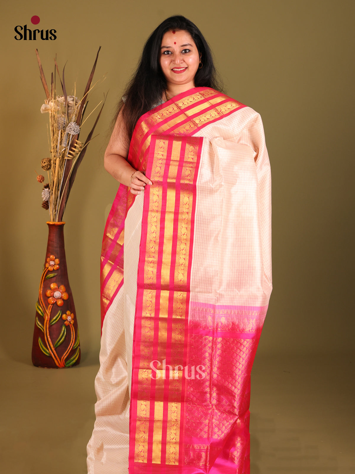 Cream & Pink Silk Cotton Korvai-kattams Saree - Shop on Shrus.com