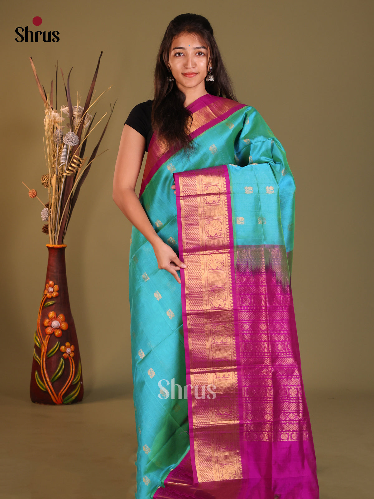 Blue & Majenta Silk Cotton Korvai-Big border Saree