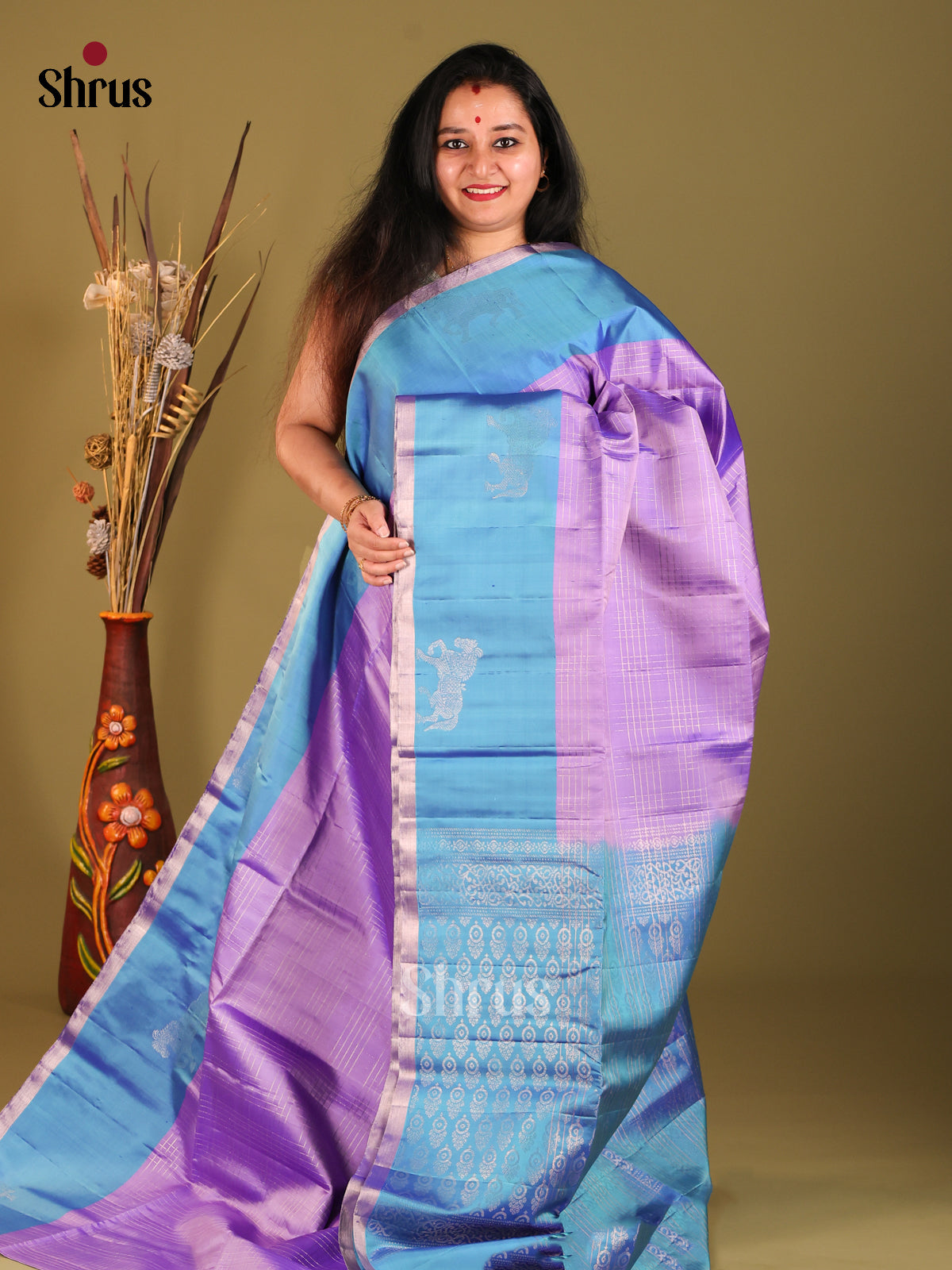 Chic Lavender Soft Silk with zari Checks & BLue Border With horse motifs