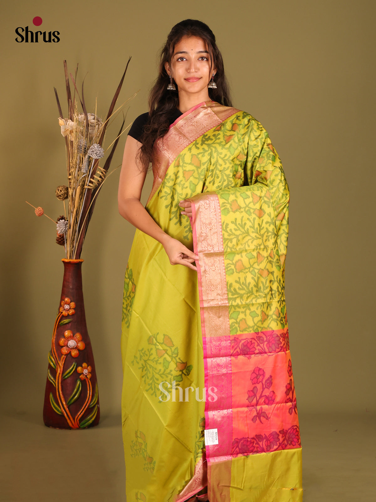 Light Green & Pink- Semi Pochampally Saree - Shop on Shrus.com
