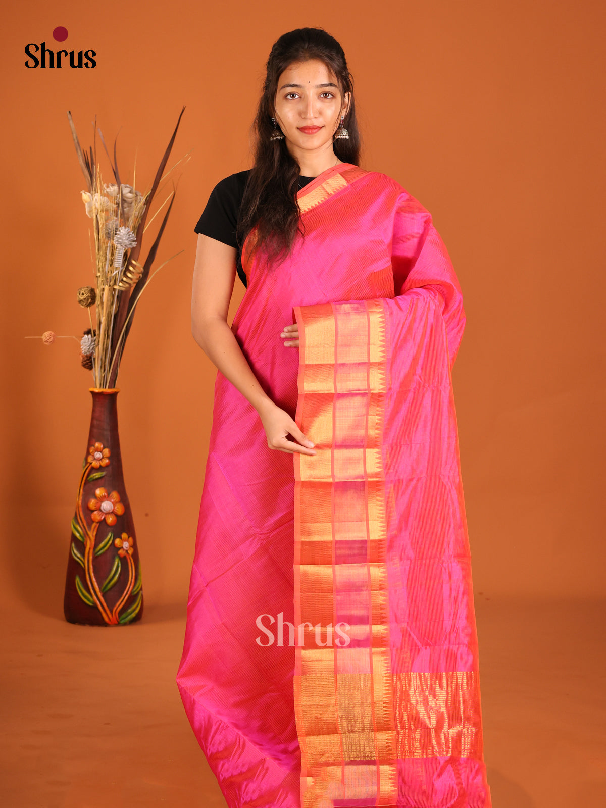 Pink Single Tone Mangalagiri silkcotton Saree with self zari border