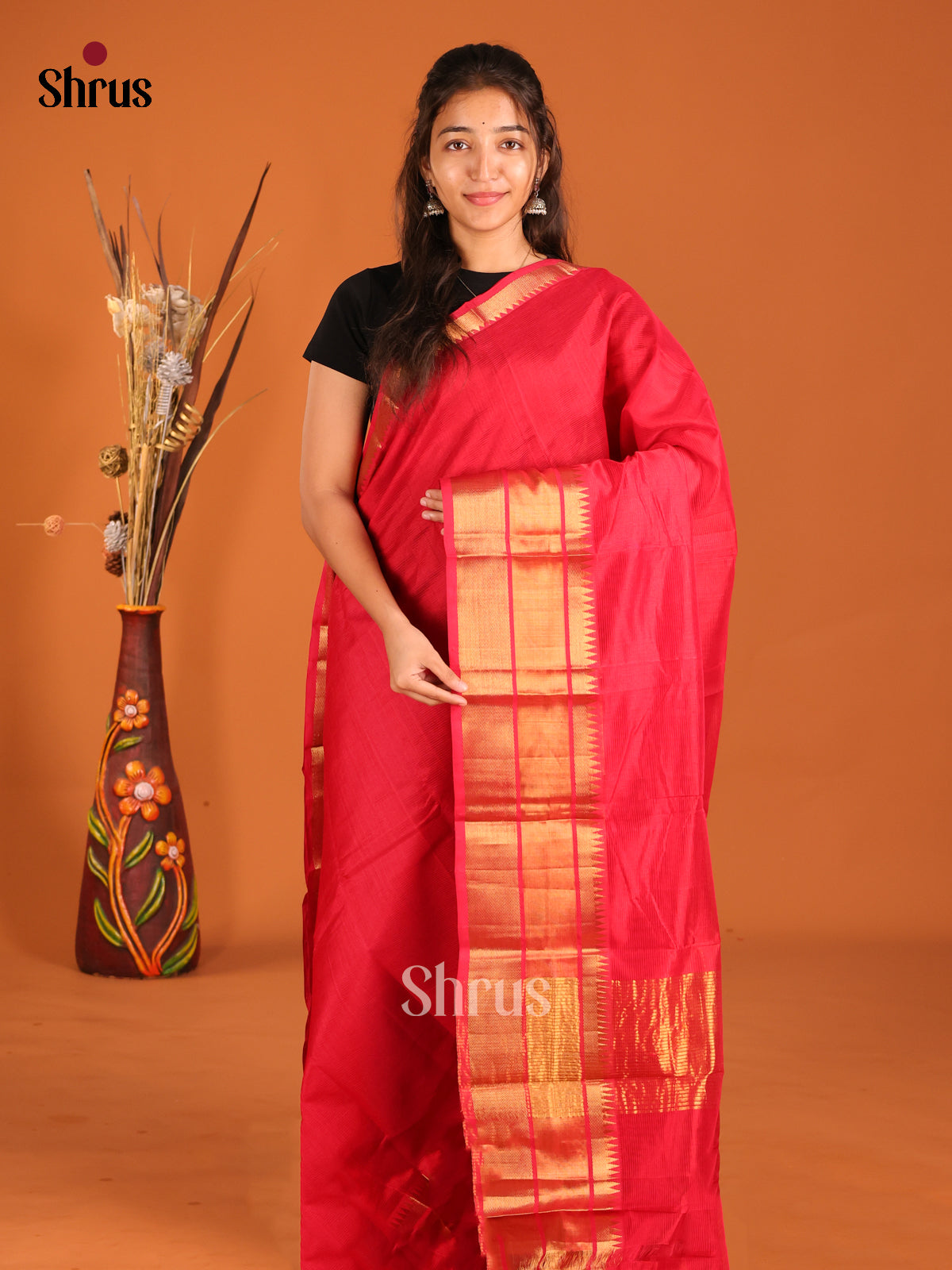 Red Single Tone Mangalagiri silkcotton Saree with zari border