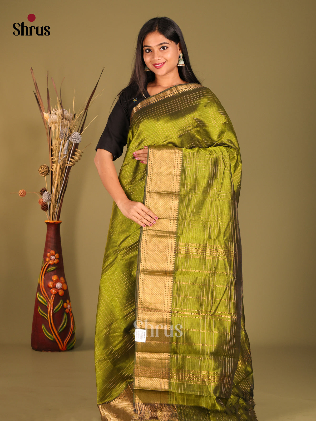 Mehandi Green single tone Mangalagiri silkcotton Saree with zari checks