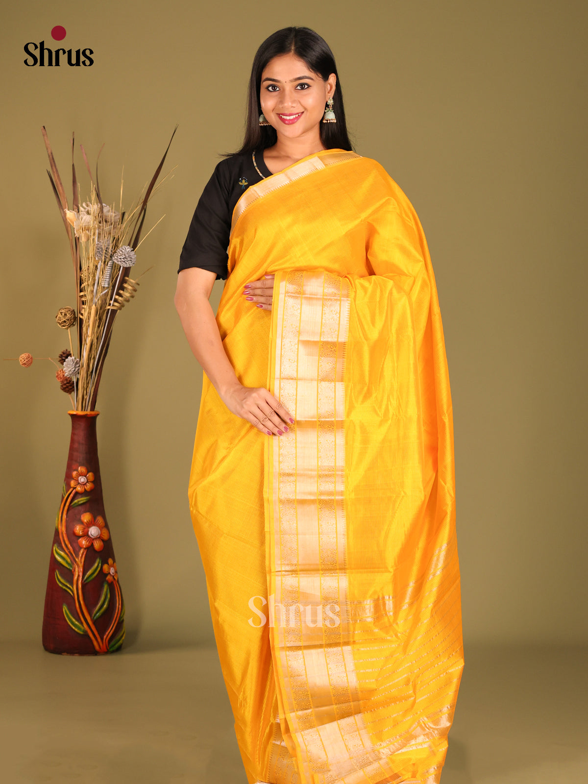 Yellow single tone mangalagiri silk cotton saree
