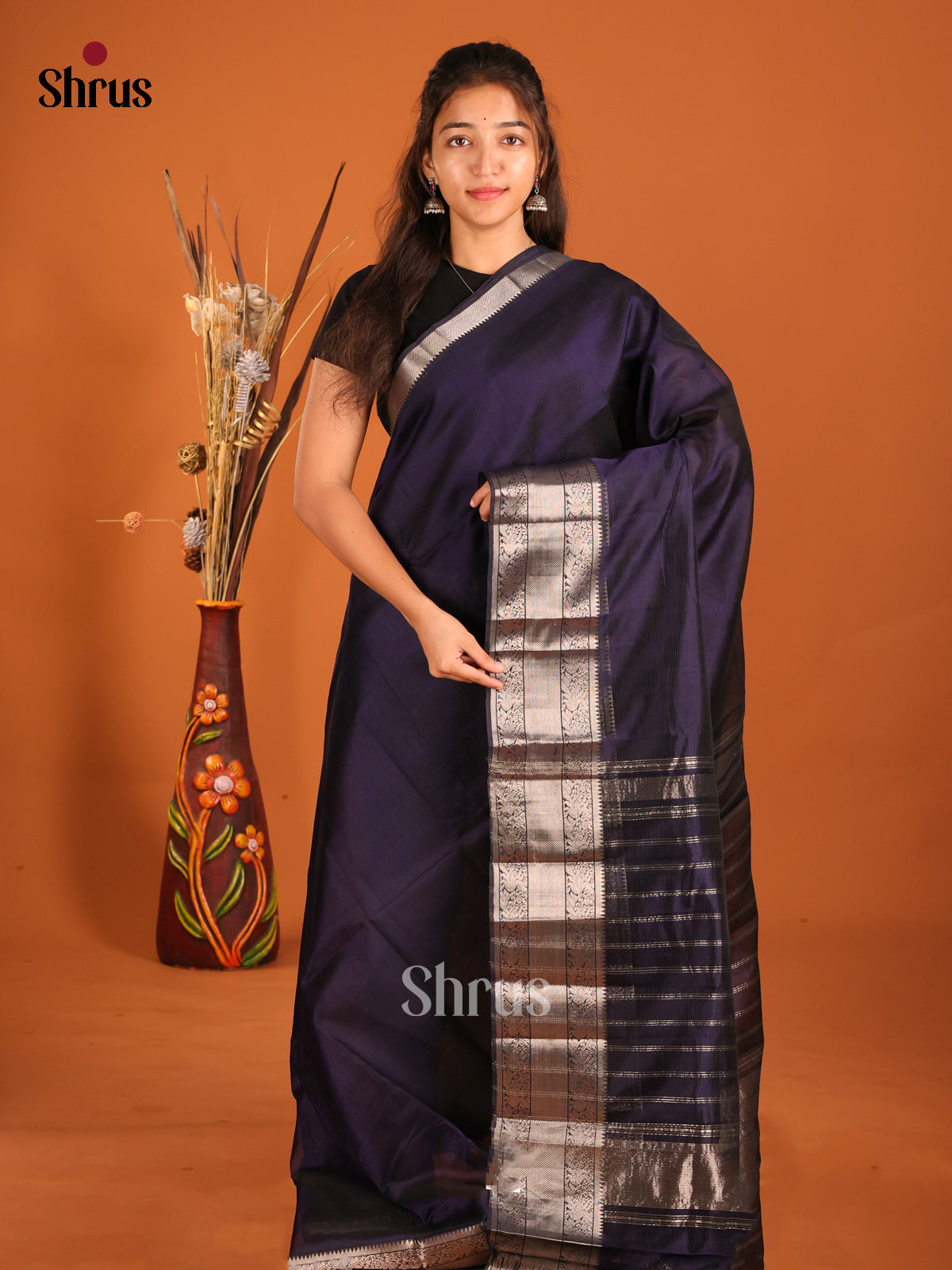 Violet Mangalagiri silkcotton Saree with self zari border