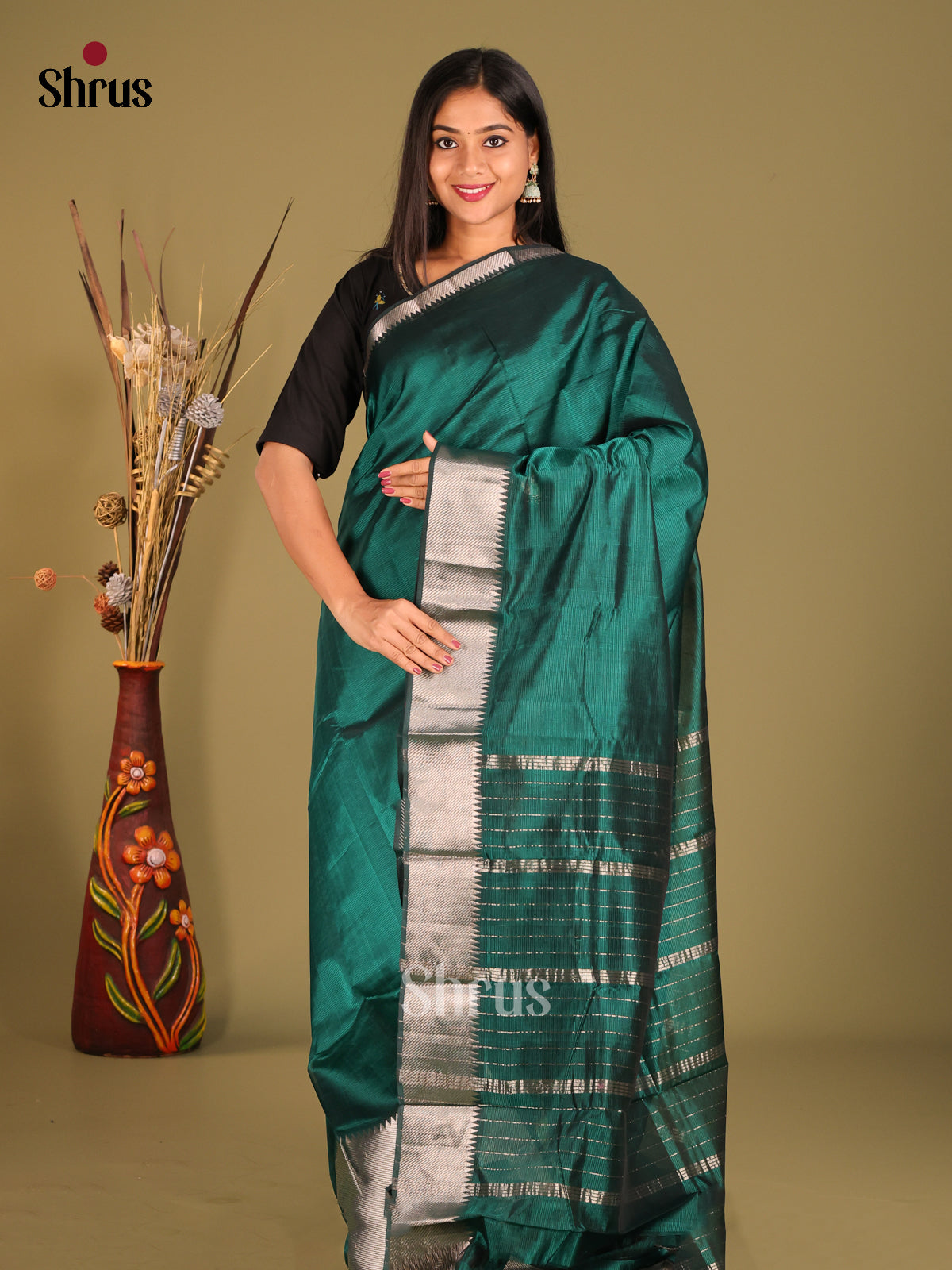 Green Single Tone Mangalagiri silkcotton Saree with kaddi zari border