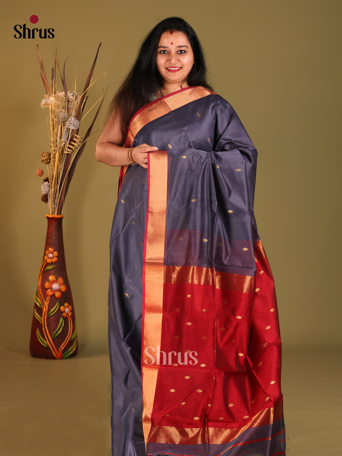 Elephant Grey & Red - Maheshwari silkcotton Saree - Shop on Shrus.com