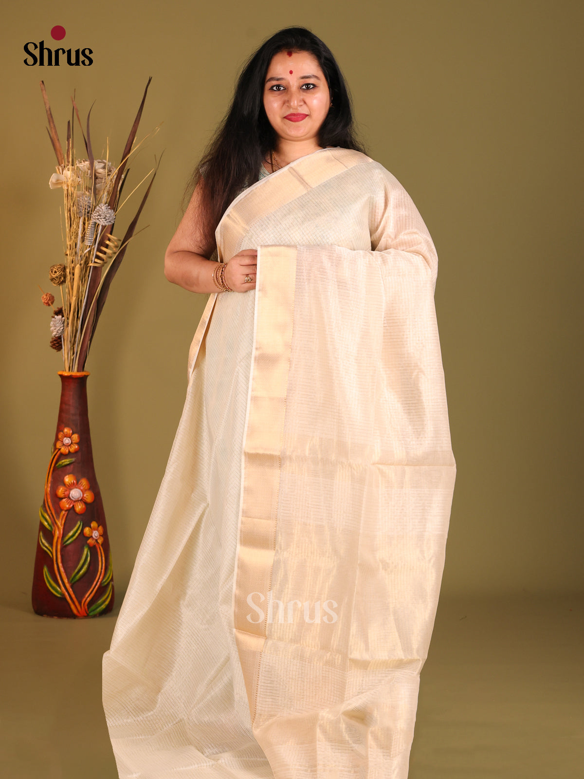 Cream(single Tone) - Maheshwari silkcotton Saree - Shop on Shrus.com