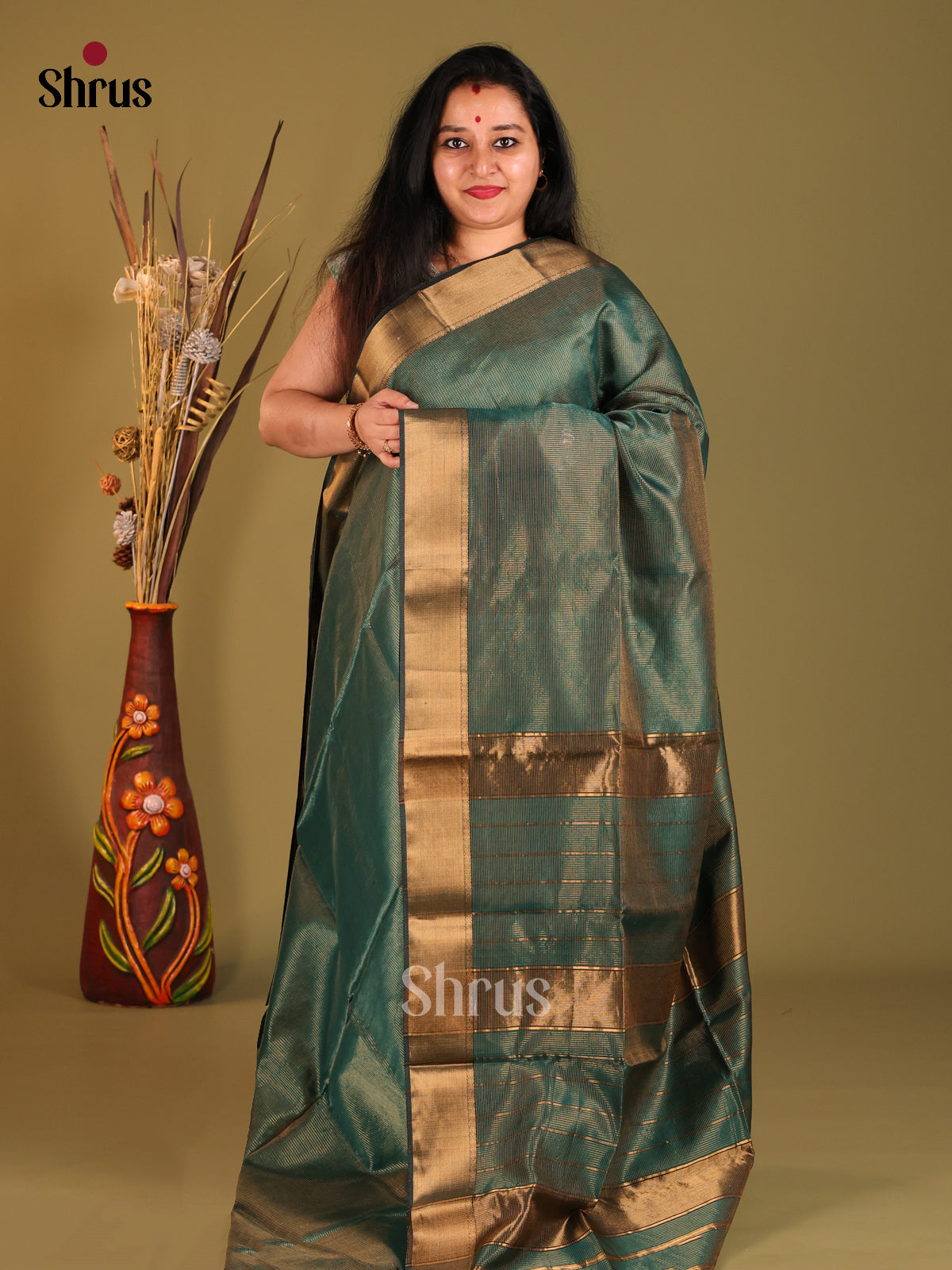 DHS06074 - Maheshwari silkcotton Saree - Shop on Shrus.com