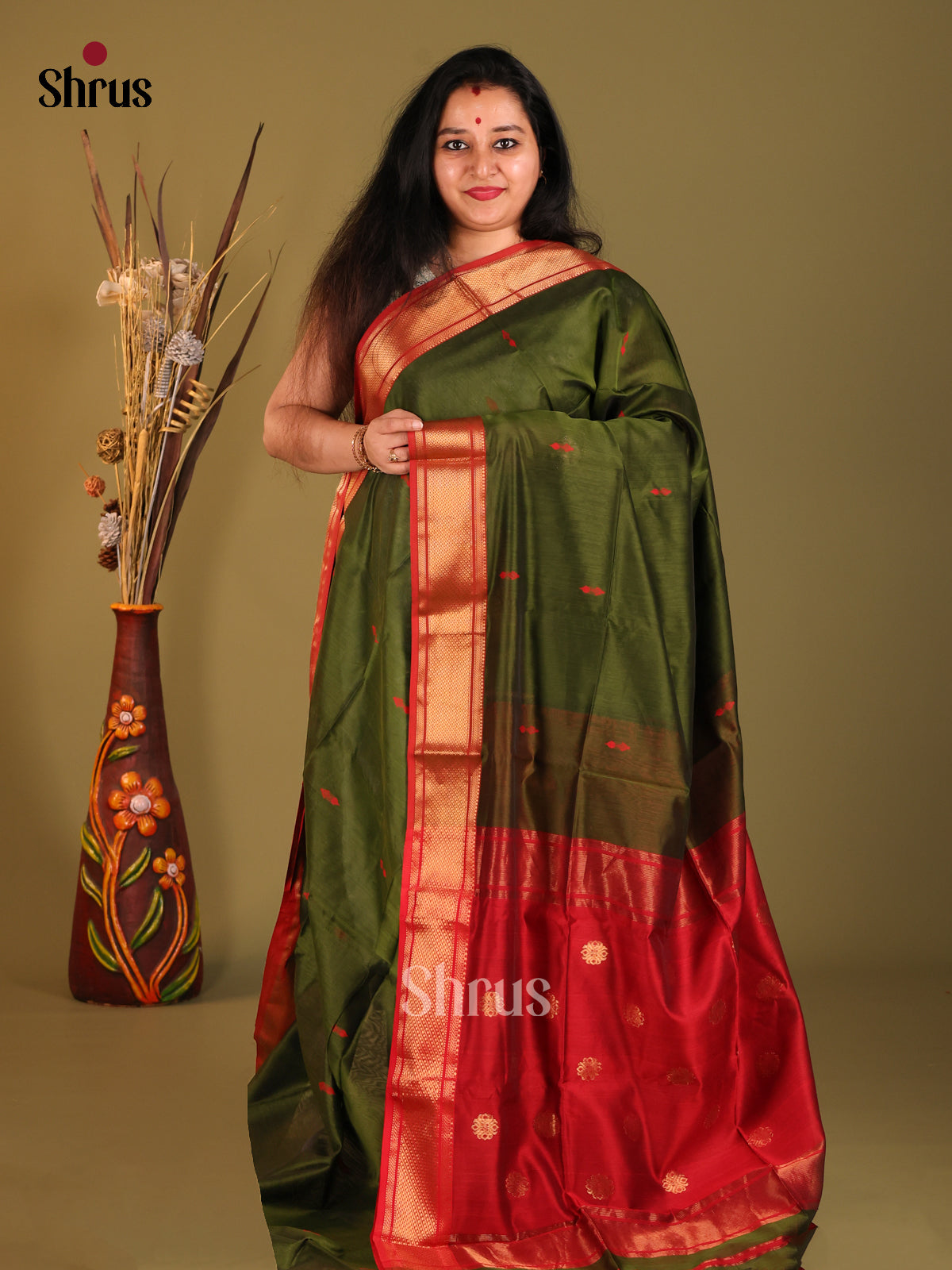 Green & Red Maheshwari silkcotton Saree
