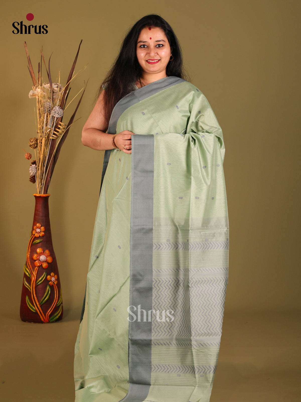 Pista Green & Grey - Maheshwari silkcotton Saree - Shop on Shrus.com
